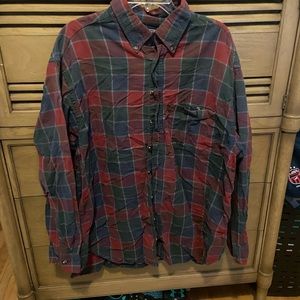 Green and red button up
